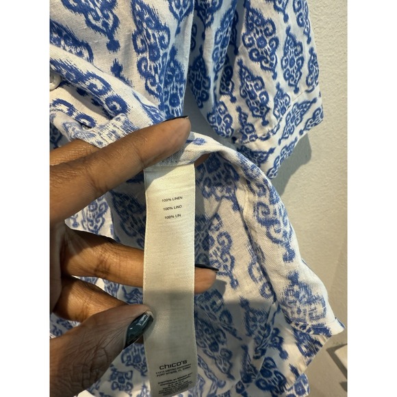 Chico's No Iron 100% Linen Button Down Blouse Size 3 (14/16) Blue Ikat Work Chic - Picture 4 of 10